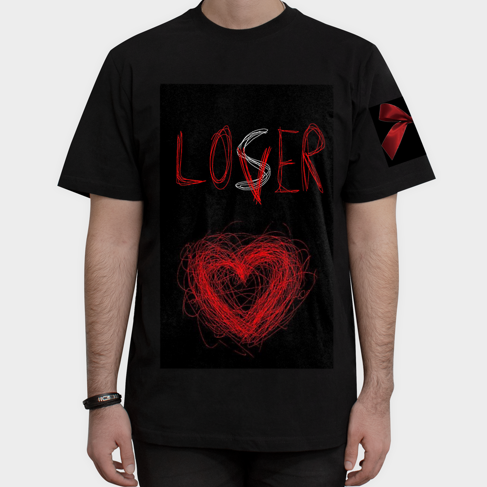 تیشرت طرح lover=loserنمای نزدیک پایین لباس - رنگ مشکی